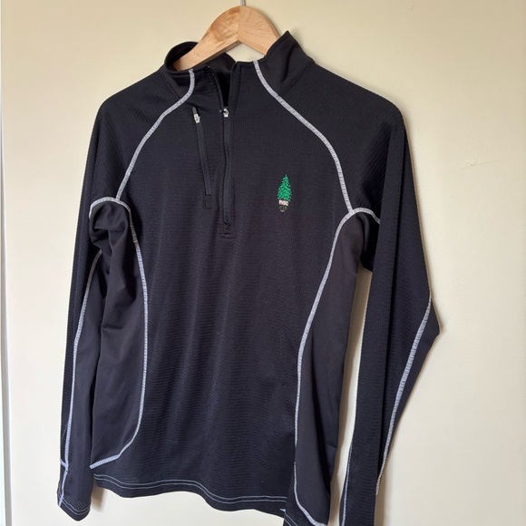 Tops - Exclusive Pine Valley Golf Course logo Quarter-Zip Mesh Pullover